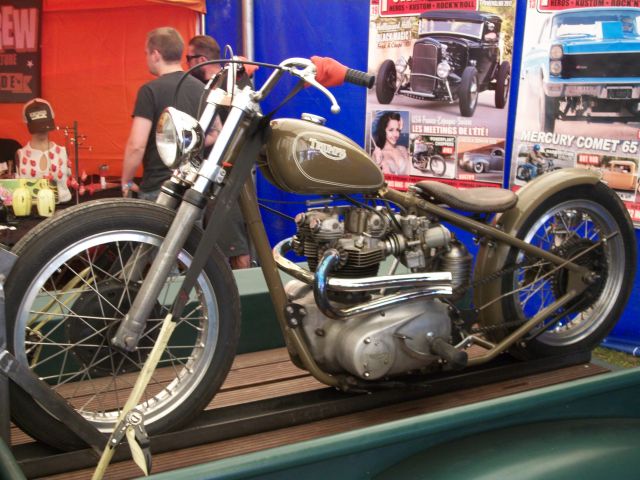 1ier EUROPEAN H0T R0D & Custom Show sur Chimay 24.194