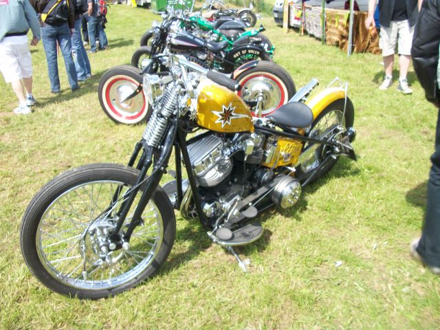 1ier EUROPEAN H0T R0D & Custom Show sur Chimay 26.29