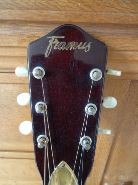 Framus 25.53