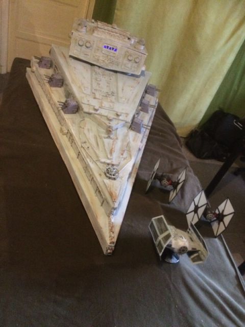 Pourquoi pas un STARDESTROYER pour notre prochaine MEGAVENTURE STARWARS 12.47