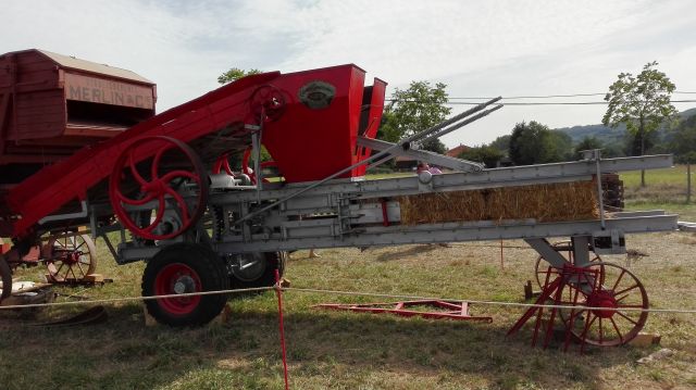 38 - Vernioz Fête des battages de 27 Août 2017 13.43