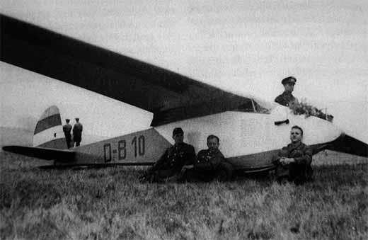 DELA (Deutsche Luftsport-Ausstellung) de Berlin en 1932 16.66