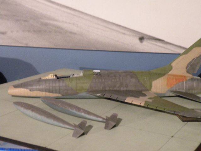 F100-D Super Sabre [trumpeter] 1/32 DJIBOUTI  1978 20081031_9