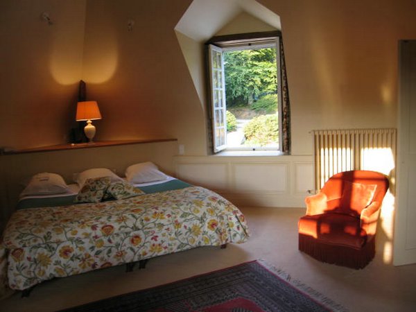 Ideas para decorar un dormitorio Hotel-chateau-de-locguenole%20(00)