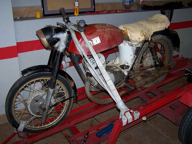 En proceso: mi Montesa Comando 72376fc5