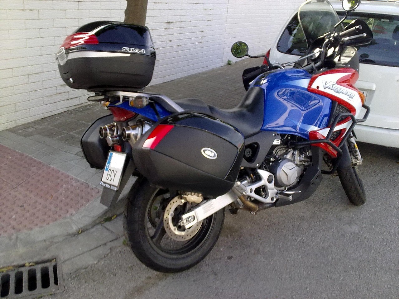 Presento mi nueva moto 2B4FF685DD294FAE9BEF2B4FAE99B1