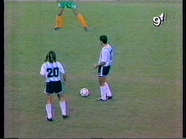 Copa Rey Fahd 1992 - Semifinal - Argentina Vs. Costa de Marfil (480p) (Español Latino) 06da863e6b1a7add6ed52d3ec96f057co