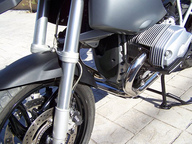 Personalización y rejuvenecimiento de GS 1200 del 2007 2d18c75286338bcc8270d0d51049709bo