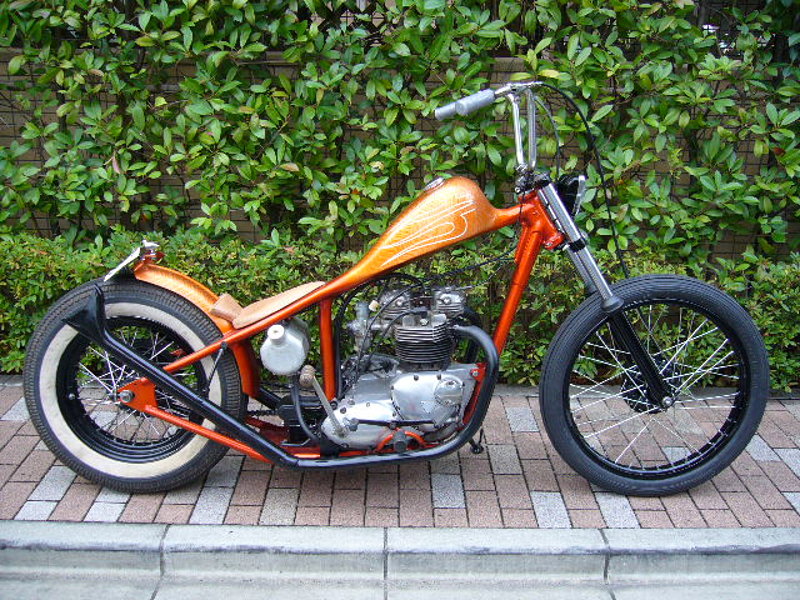 CHOPPER TRIUMPH 3b20be882546fca6795979a85488c607o