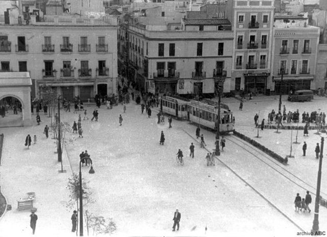 Fotos de la Sevilla del Ayer  (V). - Página 4 62b311b32609fc72b90508d5243d8431o