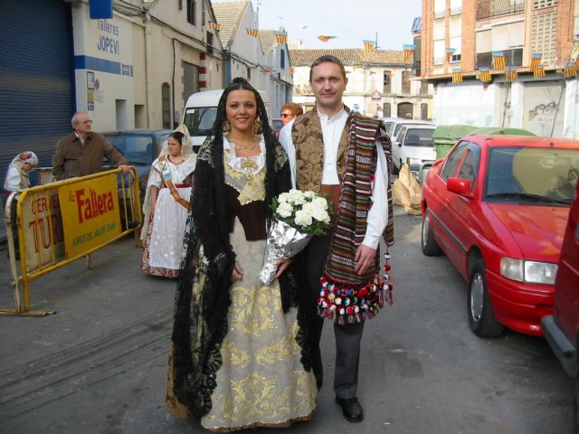 FOTOS DE NUESTROS TRAJES DE VALENCIANA 9d3f2565bc6beebf056c3cd8b1ecb0c3o