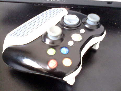 peinture black manette xbox 6