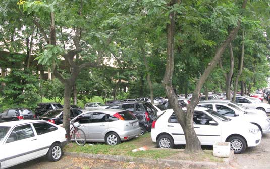 Estacionamento da Escola Estacionamento