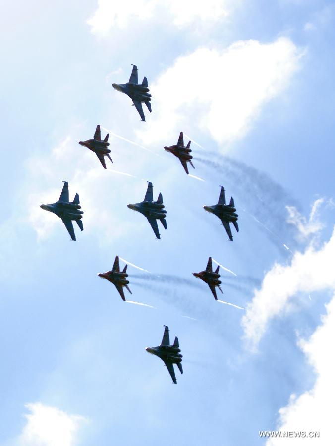 MAKS salon & air show F201308281407106597114701