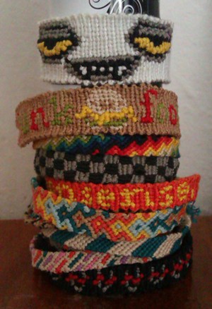 Friendship bracelets 48490