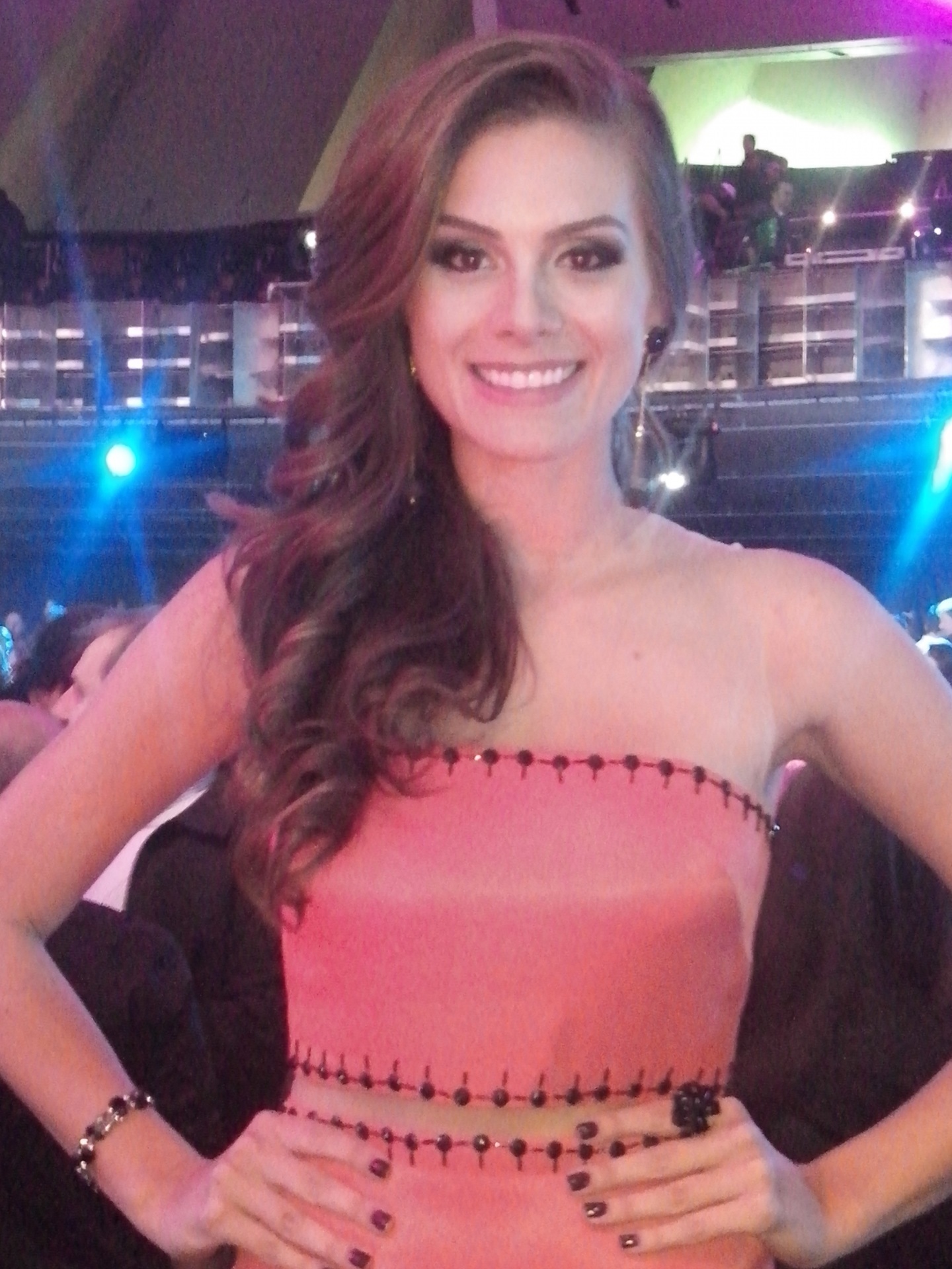 gabriela markus, miss brasil 2012. - Página 3 3zziq42q