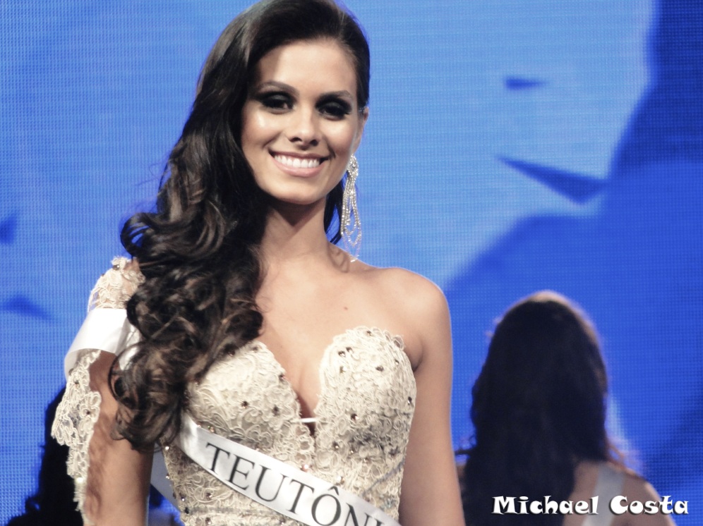 gabriela markus, miss brasil 2012. - Página 3 D7wlcdr8