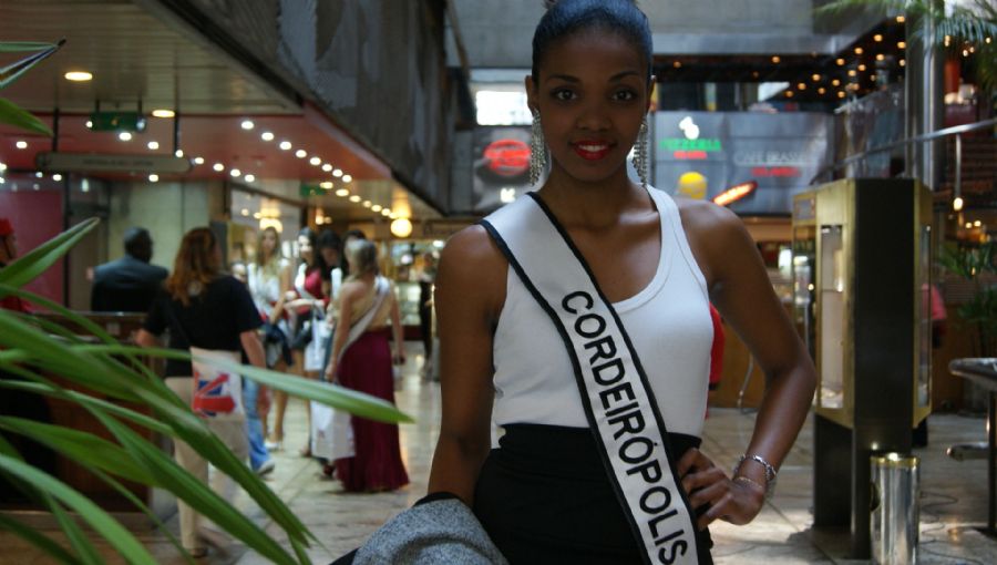 layla penas, miss cordeiropolis 2012/2014, miss jacobina 2016. 3mib4s58