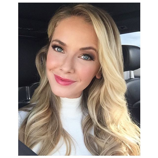 olivia jordan, top 3 de miss universe 2015. - Página 22 W9py4lzb