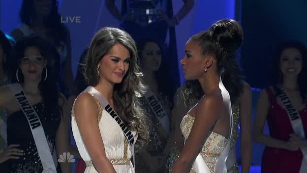 leila lopes, miss universe 2011. - Página 16 Kex5ffzb