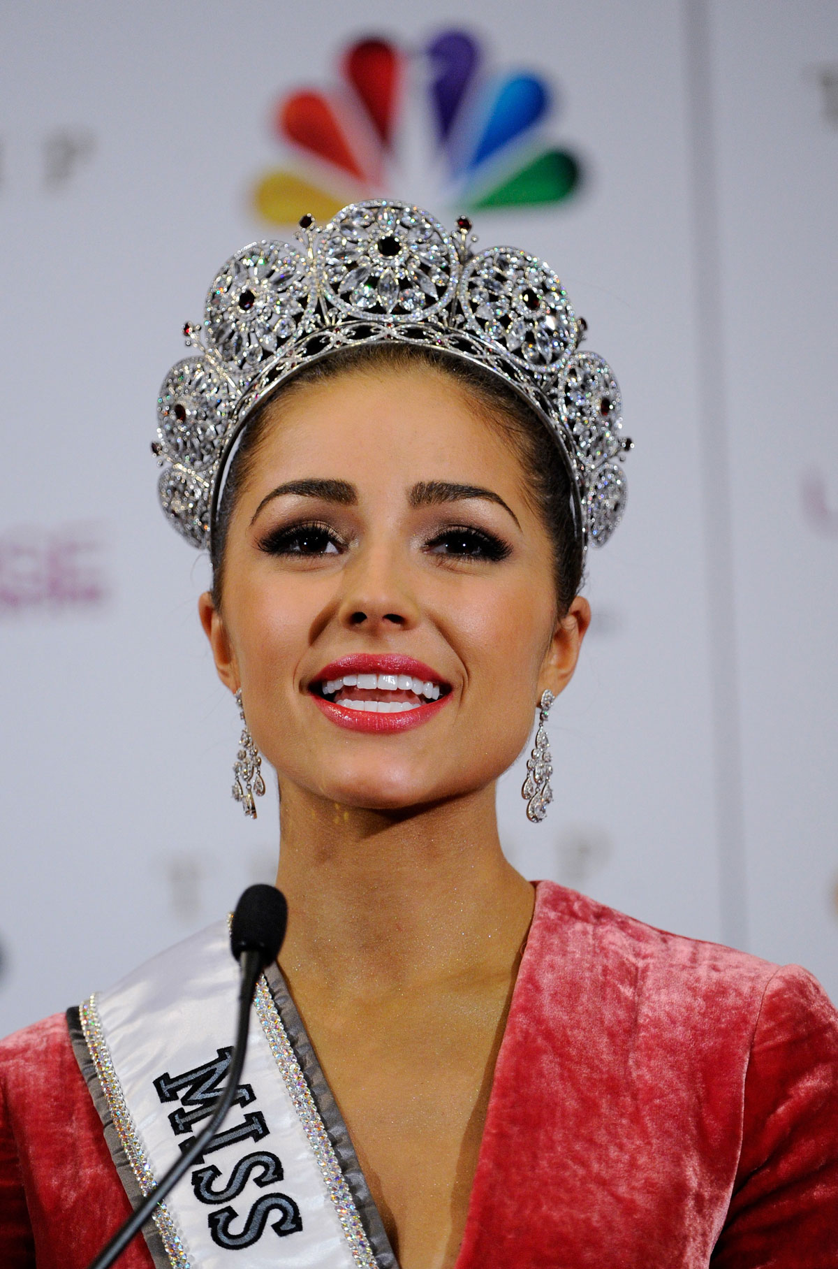 olivia culpo, miss universe 2012. - Página 16 Kuijl2kw