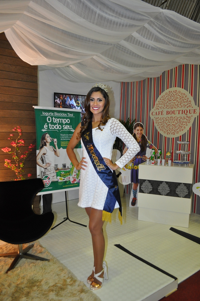 thainara latenik, miss brasil continentes unidos 2013. - Página 3 9cyk7jrt