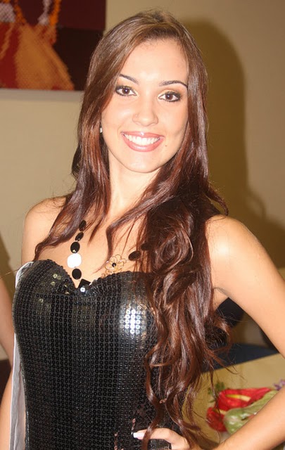 lilian lopes, miss brasil internacional 2010. - Página 4 5iz25e2o