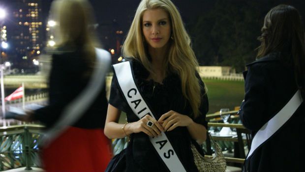 kat torres, miss caieiras 2012. - Página 2 Qs6hf4lx