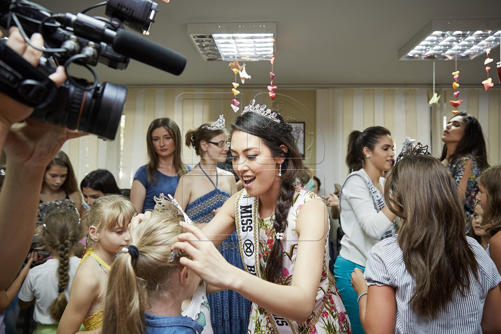 catharina choi nunes, miss mundo brasil 2015. - Página 17 6u7b4jj4