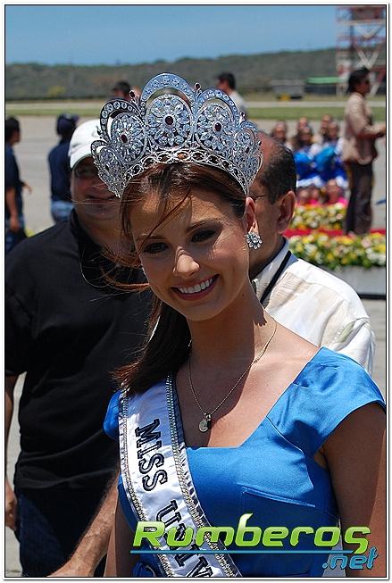 stefania fernandez, miss universe 2009.	 - Página 33 Xxy4dxs8