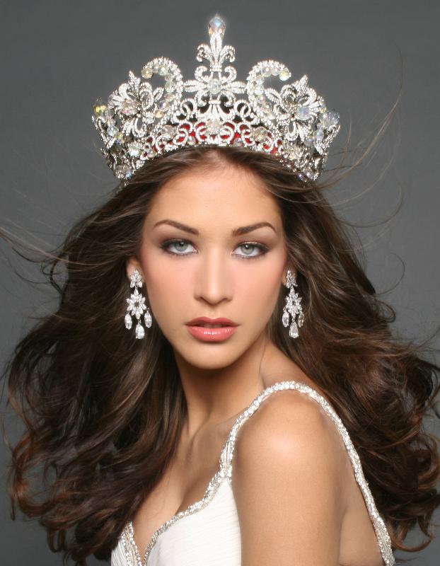 dayana mendoza, miss universe 2008. - Página 17 8sbzk6hl