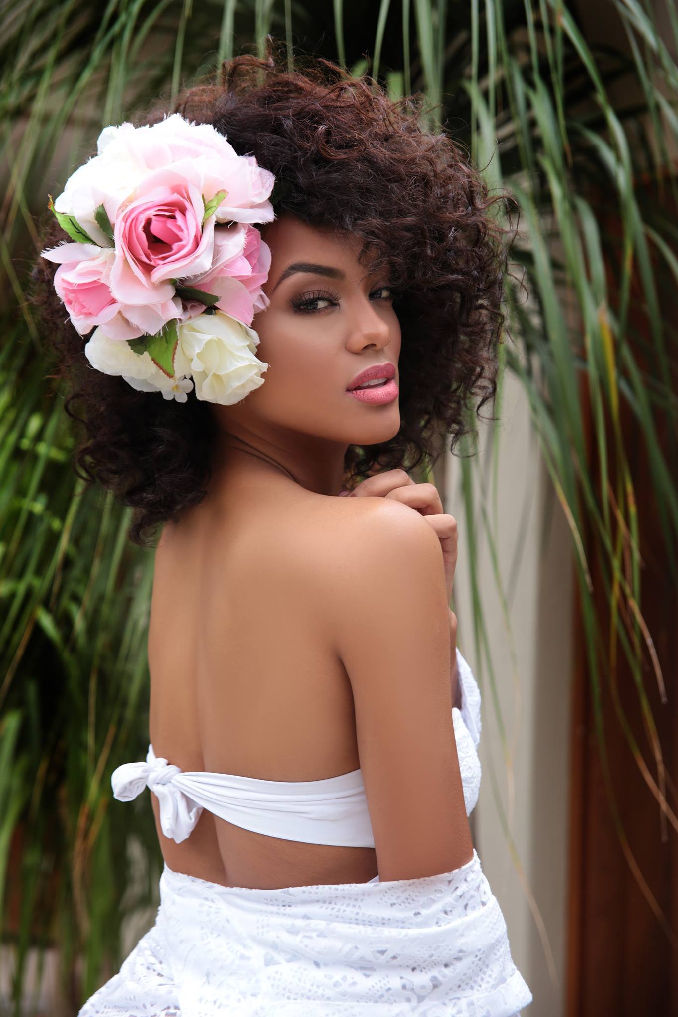 raissa santana, top 13 de miss universe 2016. - Página 4 M7hvelaa