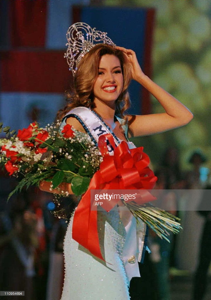  alicia machado, miss universe 1996.	 9ycirz42