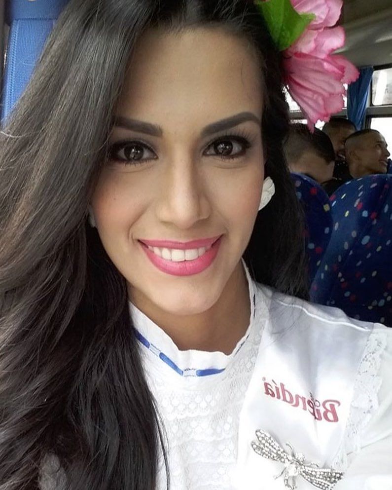 Venezuela - ana cristina diaz, miss venezuela reinado internacional cafe 2017.  - Página 3 Jmisg95m