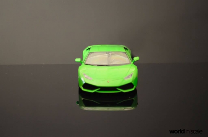 Lamborghini Huracán LP 610-4 - 1/24 by Aoshima 5yoouv5g