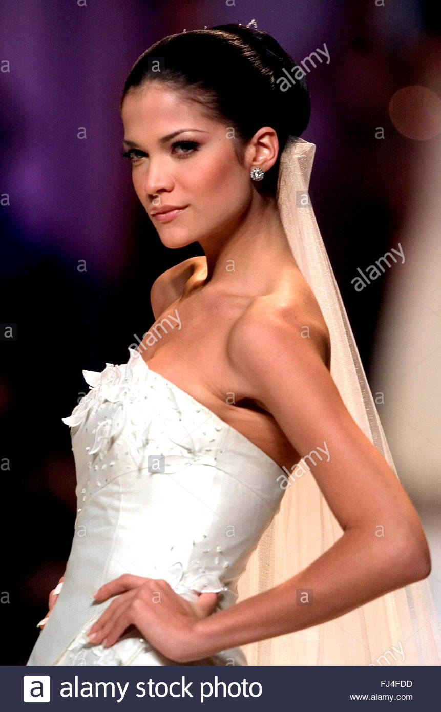 lidymar jonaitis (aka ly jonaitis), top 3 de miss universe 2007. - Página 4 4l24pgvs