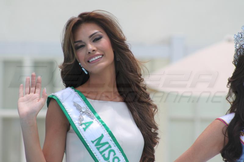 elian herrera, miss venezuela internacional 2012. - Página 25 Y25qd6bf