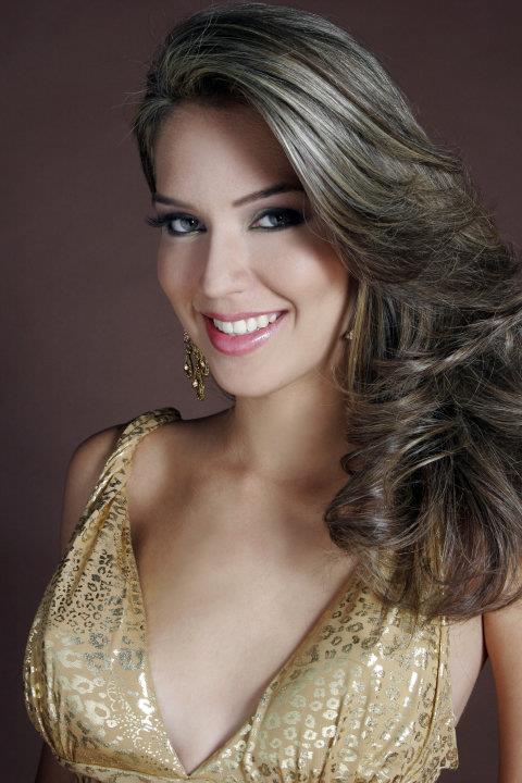 blanca aljibes, miss venezuela internacional 2011. - Página 2 Zfoisbgy