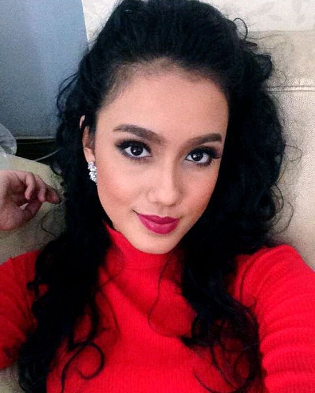 intan aletrino, semifinalista de miss supranational 2016. - Página 3 8s6ijm2m