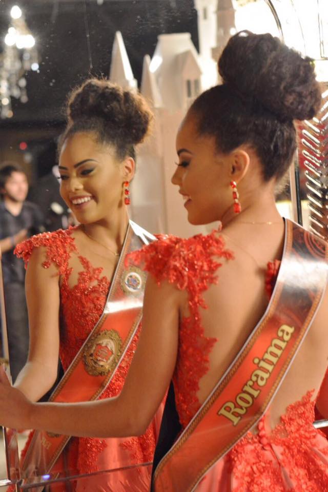 natali vitoria, top 15 de miss brasil universo 2019 /miss brasil teen universe 2017. primeira miss negra a vencer o miss roraima. - Página 3 Wimmh29l
