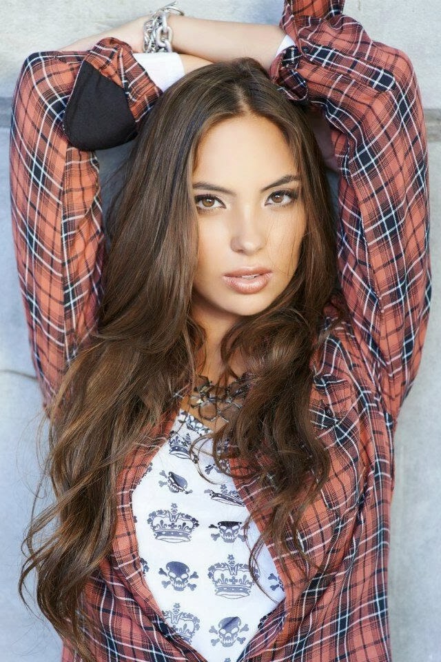 Latina - natalie vertiz, miss peru universe 2011. particpo de nb latina 2010 & latin model 2010 (season 3). - Página 2 G4vmz9ex