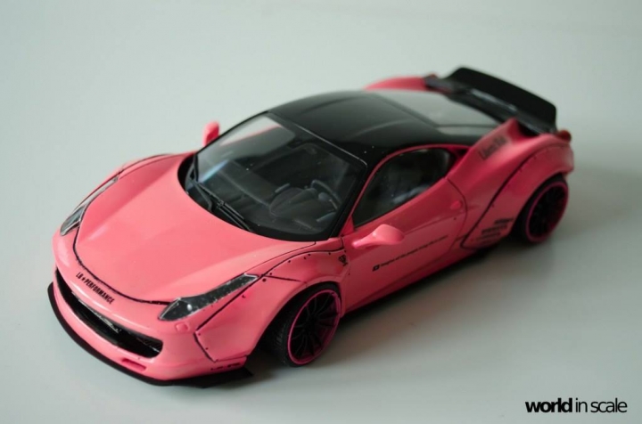 Ferrrari 458 "Liberty Walk" - 1/24 by Fujimi + Eigthyone81 Oohkadz2