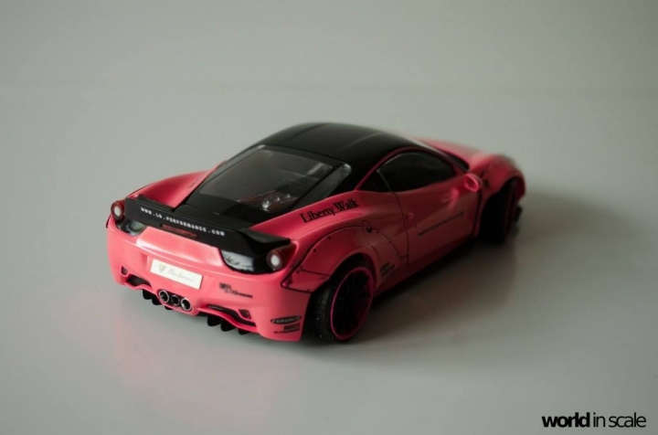 Ferrrari 458 "Liberty Walk" - 1/24 by Fujimi + Eigthyone81 P8fy6r8e