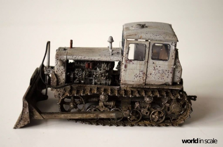 DT-74 "Soviet Dozer" - 1/35 by Balaton Modell 3g2wtpzx