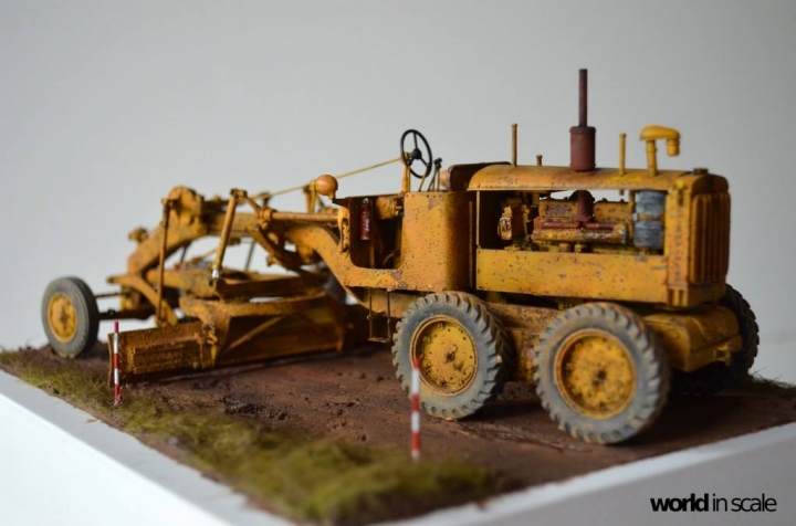 Caterpillar 12 "Motor Grader" - 1/35 by Plus Model G99rk5gf