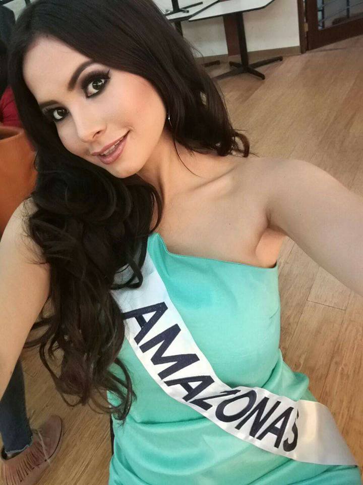 heidy flores, reyna mundial banano peru 2017. 2mq2zw2x