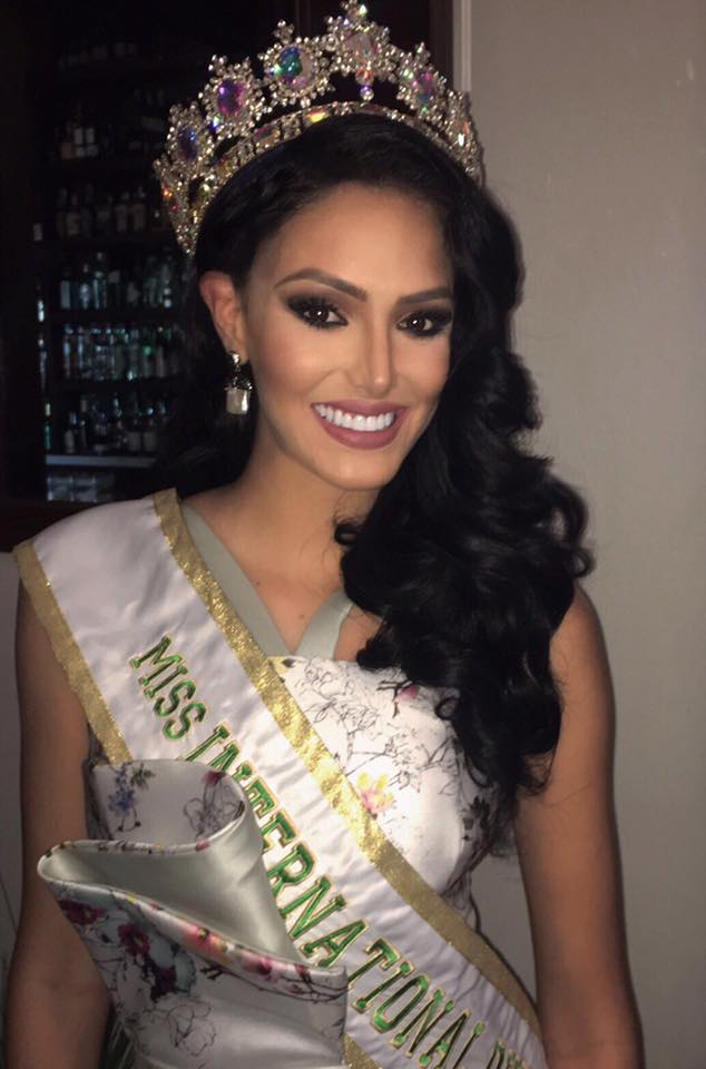 beverly rodriguez de leon, miss international puerto rico 2017. - Página 2 D5l9qfj3