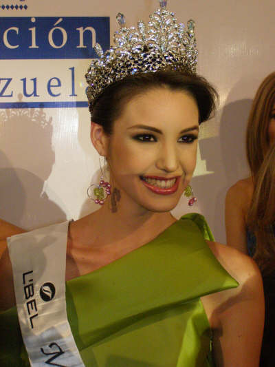 Venezuela - marelisa gibson, miss venezuela 2009. - Página 13 58rcucug