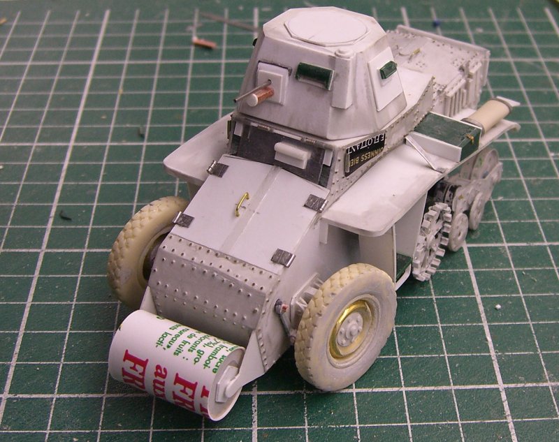 AMR P28 Citroen Kegresse au 1/35ème P28-19