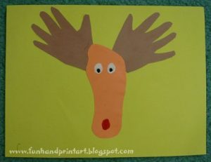 com as mãos e com os pés Hand_and_Foot_Reindeer_Craft-300x231